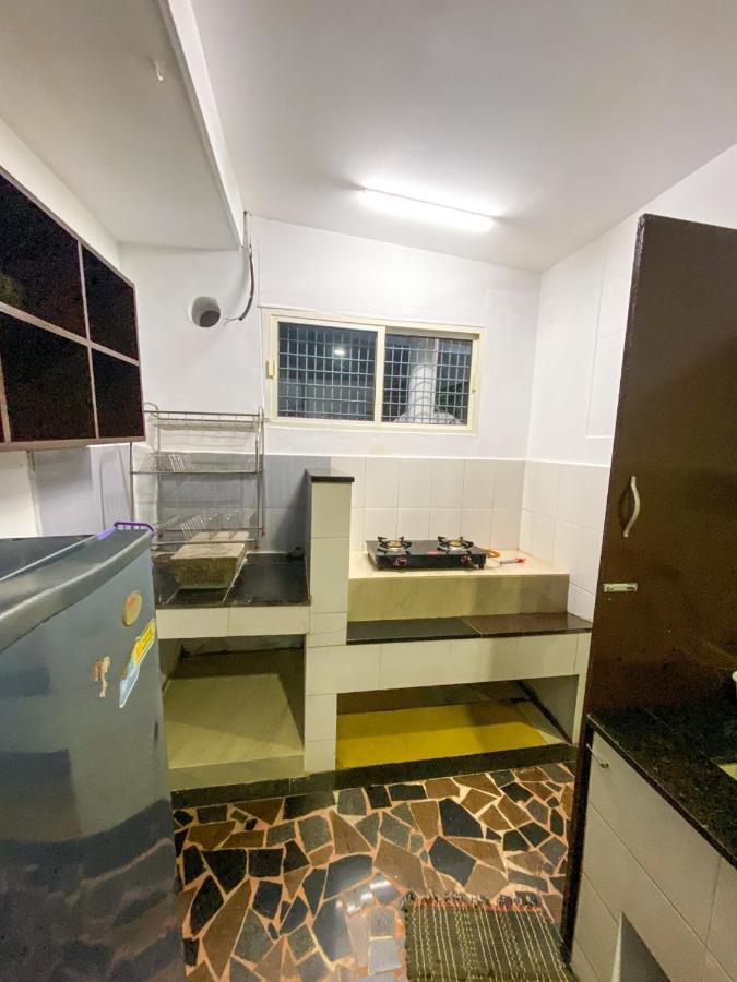 Budget Home Kochi Extérieur photo