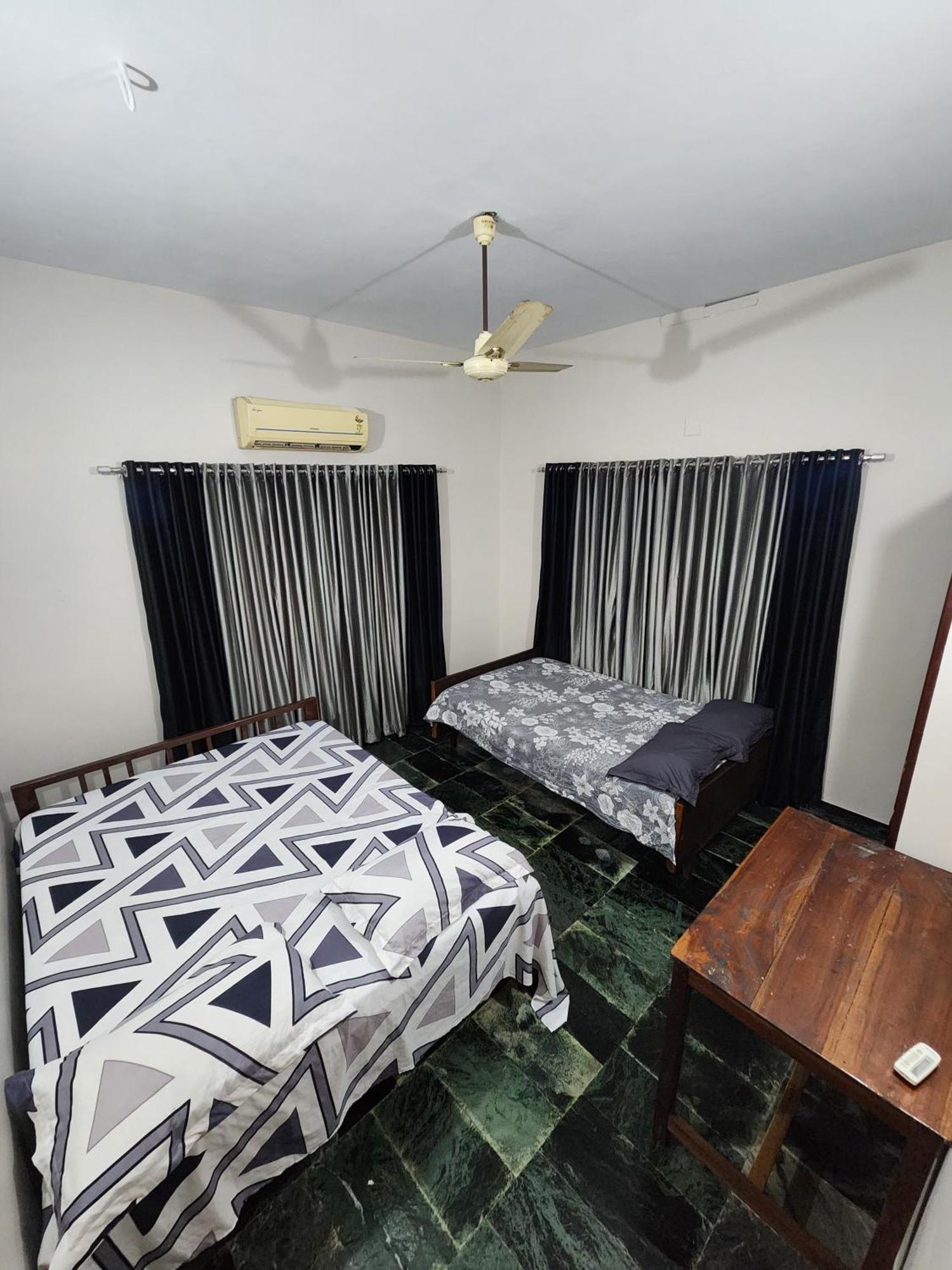 Budget Home Kochi Extérieur photo